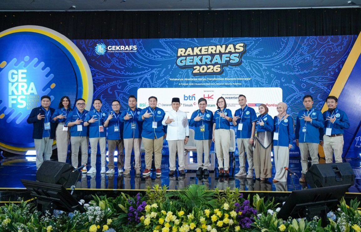 Irene Umar ajak pejuang ekonomi kreatif memanfaatkan media sosial, kolaborasi, dan teknologi untuk menembus pasar global.