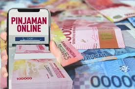 Pahami aturan penagihan utang pinjaman online, hak konsumen, dan kewajiban pelaku usaha agar terhindar dari praktik penagihan yang melanggar hukum.
