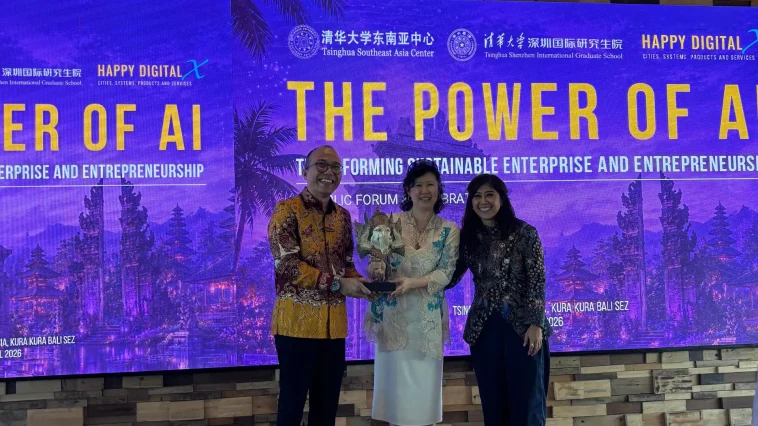 Transformasi UMKM dengan AI dorong ekonomi inklusif. Pemerintah hadirkan inovasi digital, pembiayaan, dan akses pasar global.