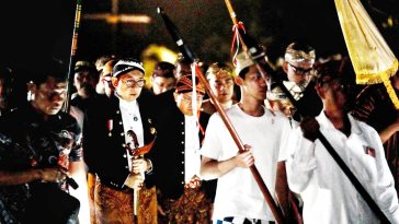 Kirab Pusaka Nusantara 2026 di Borobudur perkuat pelestarian budaya, partisipasi desa, dan pariwisata berkelanjutan Indonesia.