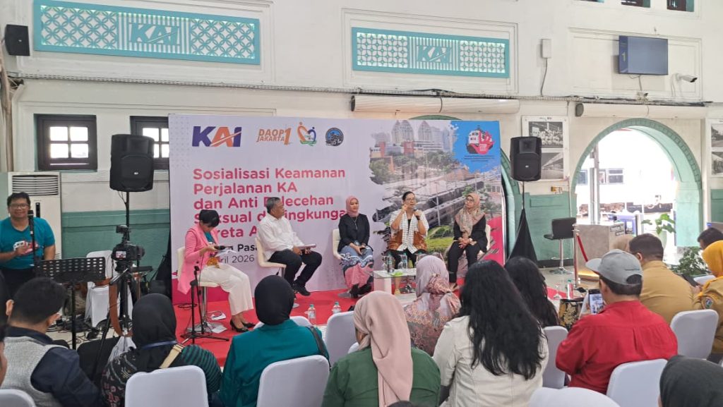KAI Daop 1 Jakarta sosialisasikan keamanan perjalanan dan pencegahan pelecehan seksual di Stasiun Pasarsenen.
