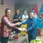 Wali Kota Jaktim resmikan sekretariat PWI Pokja, tekankan peran pers dalam informasi akurat dan pembangunan daerah.