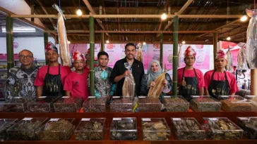Kolaborasi lintas sektor perkuat UMKM. Kasus Mama Khas Banjar jadi pelajaran penting bagi kebijakan adil dan ekonomi inklusif.