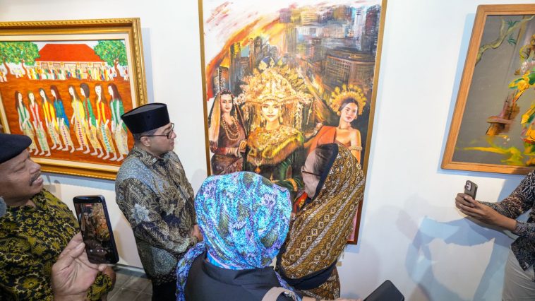 Revitalisasi keraton didorong jadi sumber ekonomi kreatif baru, manfaatkan budaya Nusantara sebagai mesin pertumbuhan nasional.