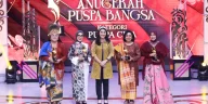 Motif Pesadengan Jember, warisan Sadeng yang makmur, tampil elegan di Anugerah Puspa Bangsa 2026.