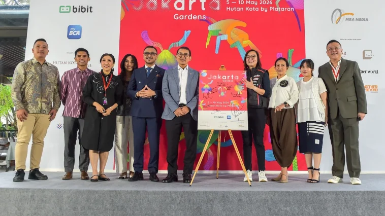 Irene Umar hadiri Art Jakarta Gardens 2026, dorong seni rupa sebagai penggerak ekonomi dan diplomasi budaya Indonesia global.