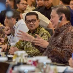 Pemerintah menurunkan PPh royalti penulis menjadi 1,5 persen final untuk mendukung industri kreatif dan penerbitan nasional.
