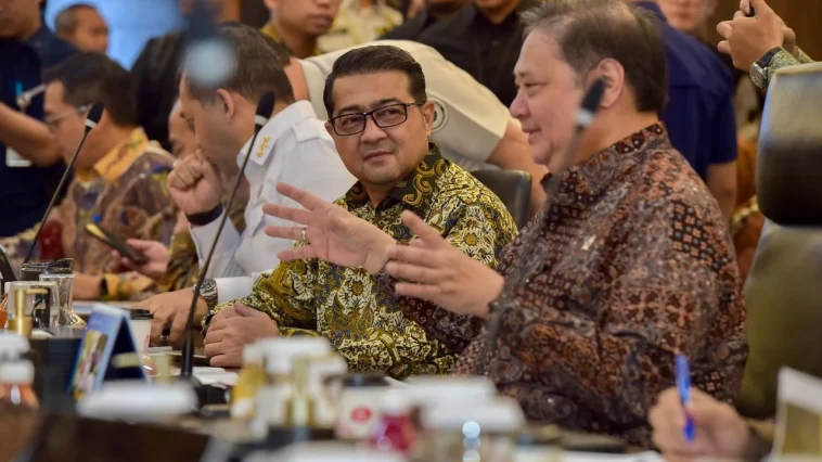 Pemerintah menurunkan PPh royalti penulis menjadi 1,5 persen final untuk mendukung industri kreatif dan penerbitan nasional.