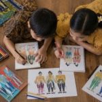 Strategi kreatif kampanye Batik Jonegoroan melalui media visual dan permainan edukatif untuk anak sekolah dasar.
