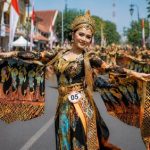 Sejarah Batik Jonegoroan sebagai identitas budaya Bojonegoro yang lahir dari festival batik tahun 2009. Kini menjadi industri batik handal.