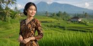 Batik Cianjur hadir dengan motif alam, filosofi Sunda, dan nilai estetik yang memperkuat identitas budaya Jawa Barat.