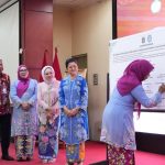 Hari Kartini 2026 di Jakarta Timur dorong perempuan jadi garda depan pilah sampah dari rumah untuk lingkungan bersih.