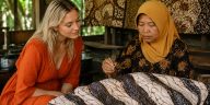 Batik Bakaran Pati memiliki potensi besar menjadi wisata budaya unggulan yang menarik wisatawan lokal dan asing.