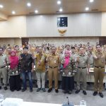 Munjirin mewajibkan warga Jakarta Timur memilah sampah dari rumah guna menekan timbulan sampah menuju TPST Bantargebang.