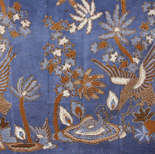 Mengenal ragam motif Batik Tulungagung, mulai dari Nglorot hingga Sido Mukti. Setiap motif memiliki karakter visual dan filosofi yang memperkaya warisan budaya Jawa Timur.