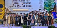 Komarudin Kudiya Perkenalkan Batik AI "Kepak Sayap Burung Rajawali" di Sunda Karsa Festival–Karya Kreatif Jawa Barat 2026