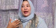 Kisah Hasanudin membangun Hasan Batik Bandung dan perjuangan Sania Sari meneruskan warisan keluarga sambil menjaga eksistensi batik asli Indonesia.