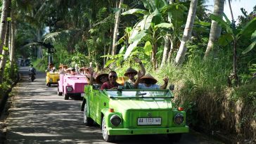 Kemenpar mengajak 22 agen perjalanan dunia menjelajahi destinasi unggulan Indonesia melalui Mega FAM Trip 2026 bertema #GoBeyondOrdinary.
