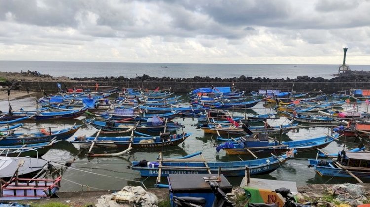 Pelabuhan ikan Cimanuk