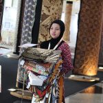 Galeri foto Pameran Puspa Nuswantara 2026, dokumentasi perhelatan batik asli Indonesia yang sukses digelar di JICC Jakarta, 8–12 Juli 2026.