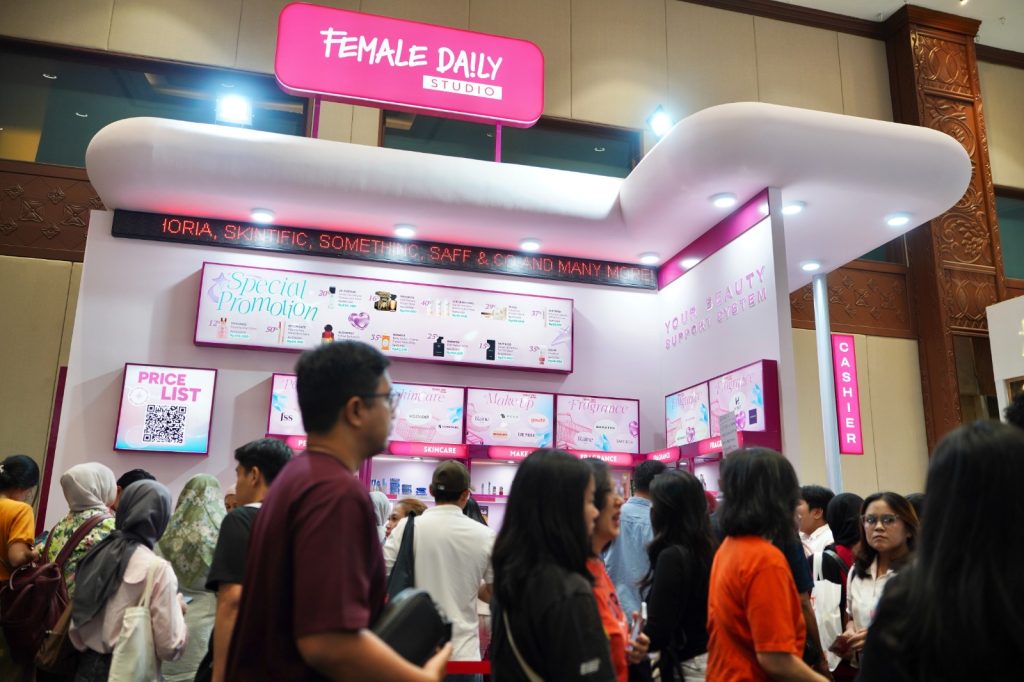 Jakarta X Beauty 2026 dibuka Kementerian Ekraf, menghadirkan 400 brand dan menargetkan 120 ribu pengunjung untuk mendorong brand lokal go global.