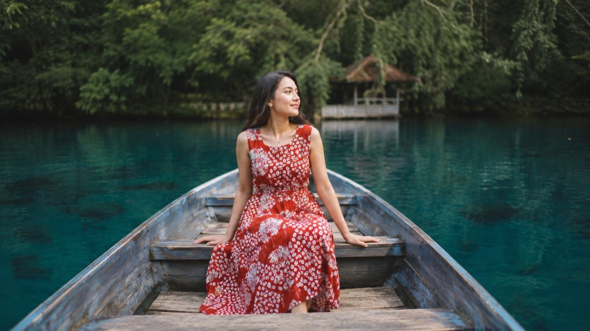 Kenali ragam motif batik Majalengka beserta makna dan inspirasinya, mulai dari Gedong Gincu hingga Kota Angin yang khas.