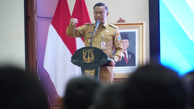 Pemkot Jakarta Timur mendorong pengelola RPTRA menjadi agen edukasi lingkungan dengan kemampuan public speaking dan media sosial.