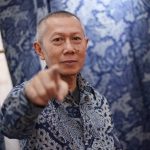 Zahir Widadi menilai batik Indonesia terlalu fokus pada bisnis dan komoditas, sementara pelestarian mulai terabaikan.
