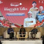 Zahir Widadi menegaskan batik bukan sekadar kerajinan, melainkan ilmu pengetahuan dan warisan budaya sakral Indonesia.