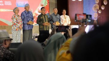 Afif Syakur menegaskan batik bukan sekadar motif, tetapi warisan budaya yang menyatukan filosofi, sejarah, dan identitas bangsa.