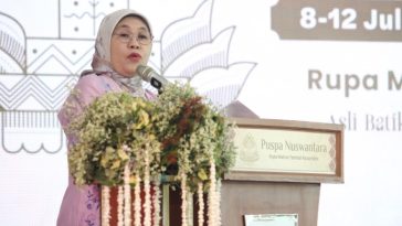 Dirjen IKMA Kemenperin dorong edukasi batik asli, perlindungan IG, dan penguatan industri batik pada Puspa Nuswantara 2026.
