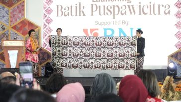 GKBRAA Paku Alam meluncurkan Batik Puspawicitra dan tari pendampingnya di Puspa Nuswantara 2026, JICC Jakarta.