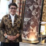 Kemlu RI memperkuat diplomasi batik melalui 131 Perwakilan RI di luar negeri untuk memperluas promosi budaya dan pasar batik.