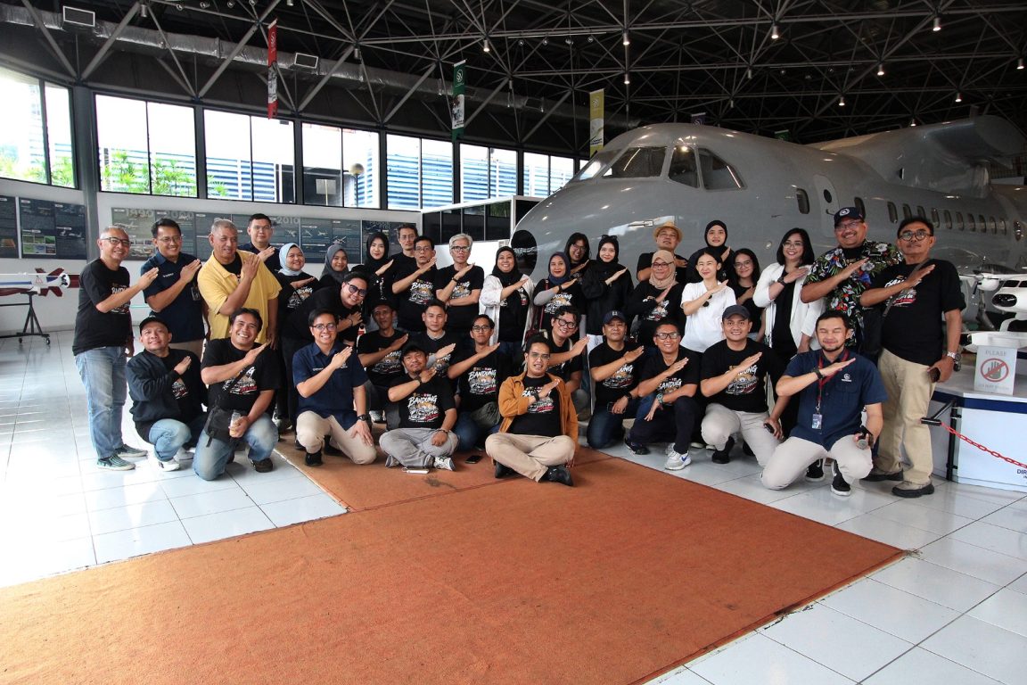 Sindikasi Media Network mengunjungi PT Dirgantara Indonesia untuk menyaksikan inovasi industri penerbangan dan Edutainment Factory Tour.