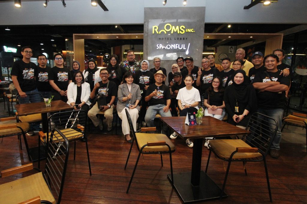Rooms Inc. d'Botanica Bandung hadir sebagai social hub modern dengan konsep one stop living bagi wisatawan dan pelaku bisnis.