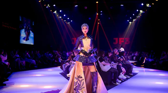 ZAHIRA by Koyko memadukan warisan budaya dan desain modern lewat koleksi yang menonjolkan identitas perempuan yang berani.