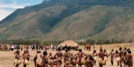 Festival Lembah Baliem 2026 masuk Top 10 KEN. Wamenpar mendorong budaya, UMKM, dan pariwisata menjadi penggerak ekonomi Papua Pegunungan. (Foto: Biro Komunikasi Kemenpar)