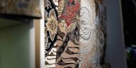 Mengenal Batik Tulis Ismoyo Sragen, proses produksi, produk, pemasaran, serta perannya dalam pelestarian budaya dan ekonomi warga.