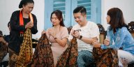 Sejarah Batik Solo berkaitan dengan perkembangan Keraton Surakarta, Kerajaan Pajang, dan Perjanjian Giyanti pada 1755.