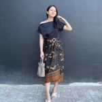 Fashion batik dikembangkan menjadi rok transformable dengan fitur tali serut dan lilit untuk menyesuaikan bentuk tubuh pengguna.