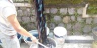 Pewarna batik Remazol dipilih Batik Tulis Candi karena dinilai cepat, praktis, ekonomis, dan menghasilkan warna cerah pada kain batik.