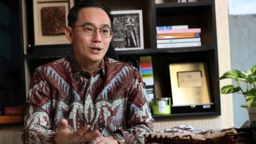 Andrye Setiawan meninggalkan karier perbankan untuk membangun Exquise, Rayoean, dan Tuan Wen dengan prinsip inovasi dan integritas.
