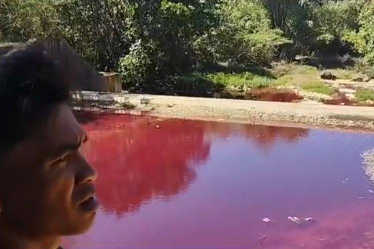 Meta deskripsi: ITS menerapkan reaktor superadsorpsi untuk mengolah limbah batik di Klampar, Pamekasan, agar air buangan lebih jernih sebelum dilepas ke lingkungan.