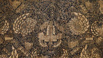 Batik Indramayu mendapat dukungan lewat festival, pelatihan, dan promosi. Sinergi pemerintah serta perajin memperkuat ekonomi kreatif lokal.