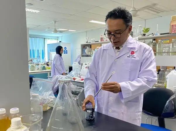 BRIN mempercepat hilirisasi nanoteknologi melalui ISNND 2026 untuk mendorong inovasi industri ramah lingkungan dan daya saing nasional.