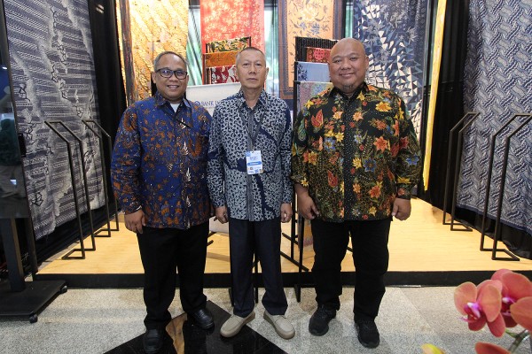 Bank Indonesia Tegal mendorong branding komunal batik Pekalongan untuk memperkuat UMKM, identitas daerah, dan daya saing produk wastra.