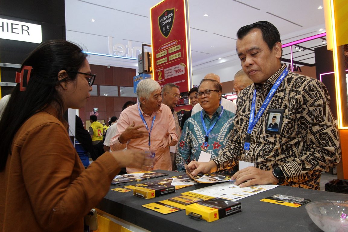 Dr. Saryadi menegaskan kemajuan teknologi harus sejalan dengan kemajuan pendidikan melalui digitalisasi, peningkatan mutu belajar, dan inklusivitas.