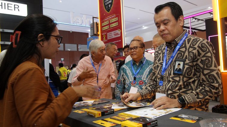 Dr. Saryadi menegaskan kemajuan teknologi harus sejalan dengan kemajuan pendidikan melalui digitalisasi, peningkatan mutu belajar, dan inklusivitas.