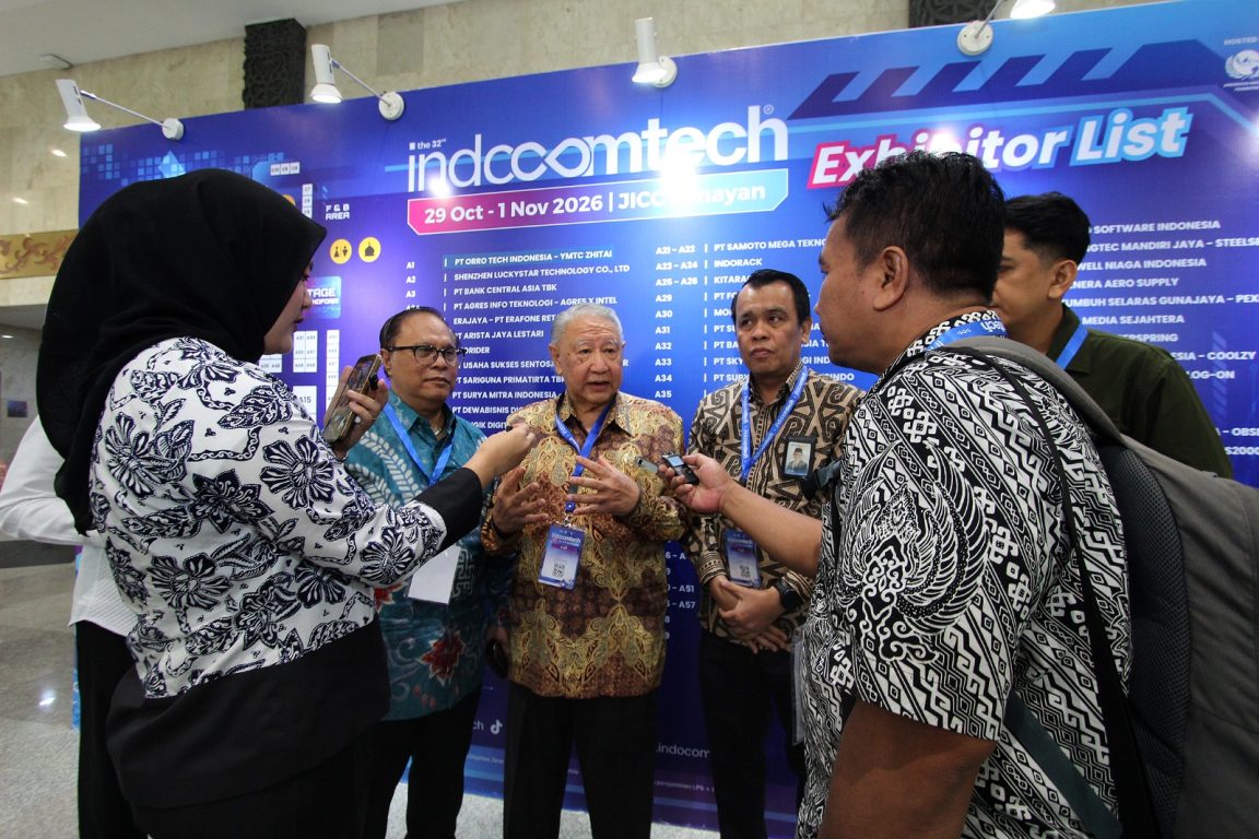 Prof. Marsudi Wahyu Kisworo menyoroti isu kabel laut internet dan pentingnya infrastruktur digital Indonesia yang andal serta aman.