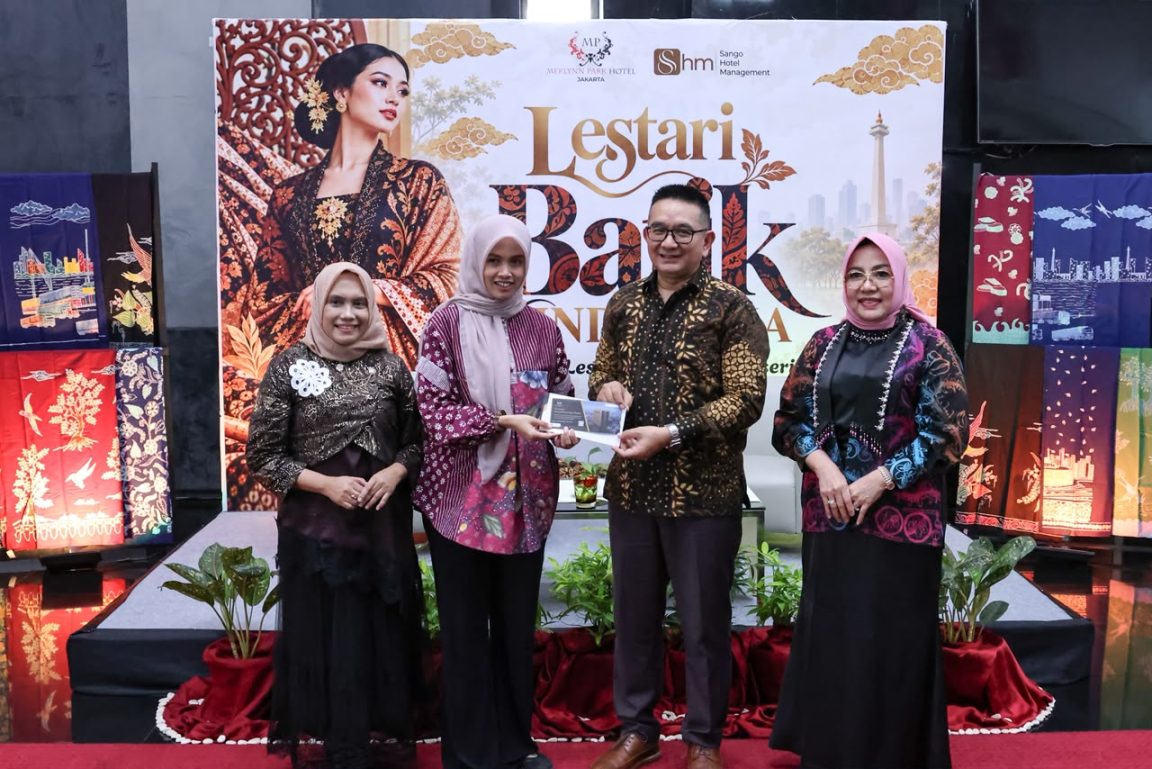Merlynn Park Hotel gelar Lestari Batik Indonesia untuk memperingati Hari Batik Nasional dan mendukung pelestarian budaya serta UMKM batik.